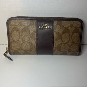 Brown coach wallet